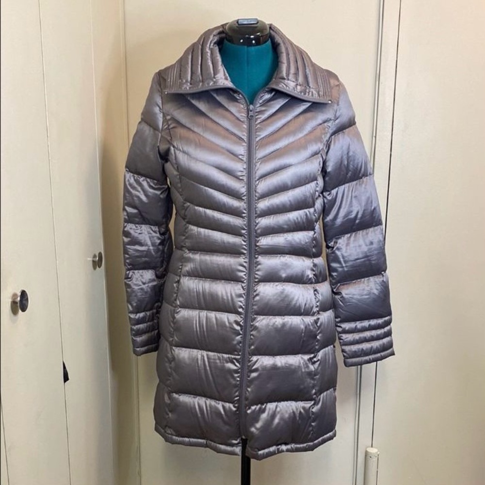 Bernardo Gray/Silver Goosedown Packable Quilted Lightweight Puffer Coat
